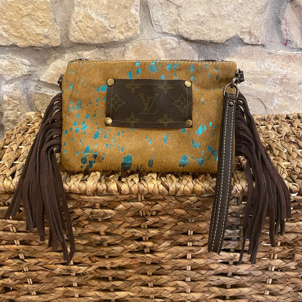 Fringed crossbody/clutch